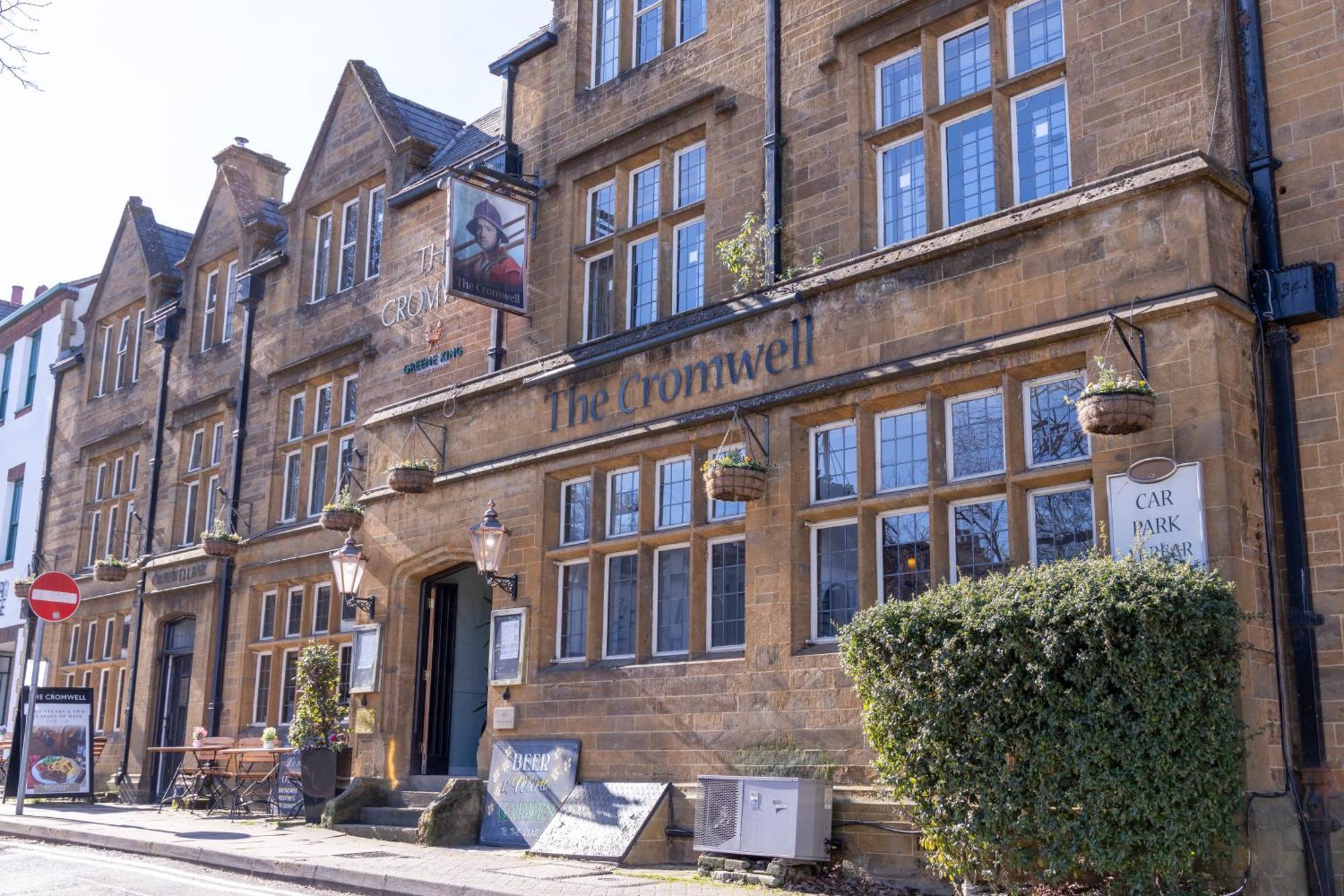 Cromwell Lodge Hotel By Greene King Inns バンベリー エクステリア 写真
