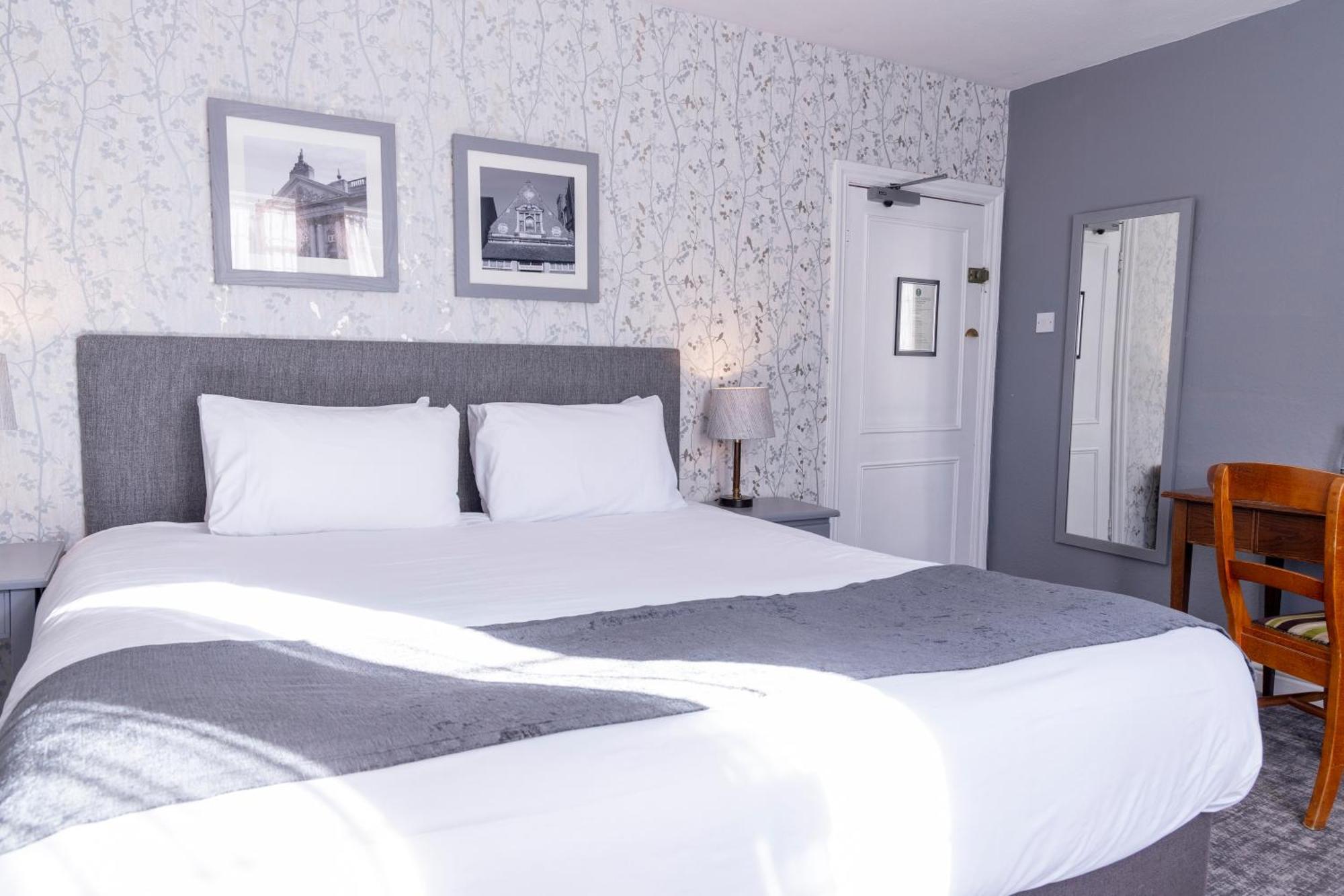 Cromwell Lodge Hotel By Greene King Inns バンベリー エクステリア 写真